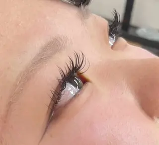 マツエク・マツパ PLUTON sara🩶のマツエク・マツパデザイン