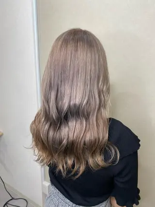 ロング 大久保 愛のヘアスタイル