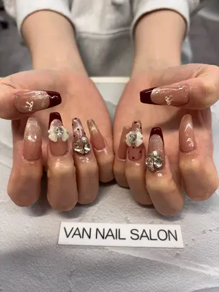 ネイル VANNAILSALON 海老名店所属・VANNAIL 海老名店のネイルデザイン