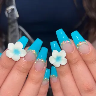 ネイル schon所属・Schon Yuinaのネイルデザイン