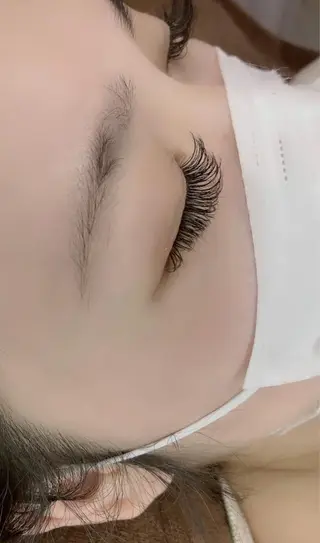 マツエク・マツパ リン リンのネイルデザイン