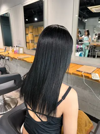 ロング カラー NANAMI🩵 大人可愛い韓国ヘアのヘアスタイル