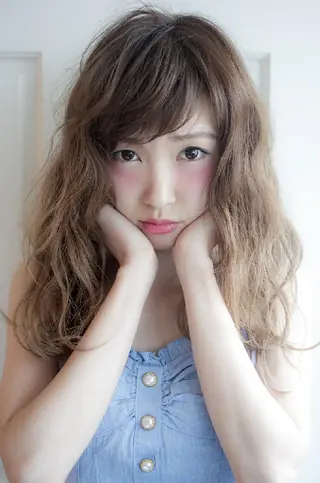 セミロング HAIR WORKS HELM所属・ショート✨ボブ✨代表 新田見美仁のヘアスタイル