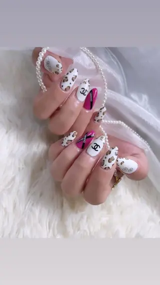 ネイル 高草木 桃香のネイルデザイン