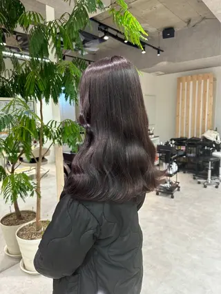 セミロング omocha umiのヘアスタイル