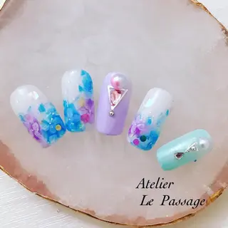 ネイル Atelier Le Passage所属・h nakatsukaのネイルデザイン