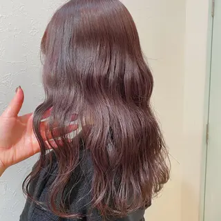 ロング ブリーチなしカラー ダブルカラーエクステのヘアスタイル