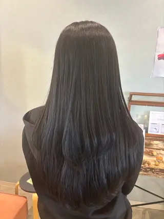 ロング RUDDER 小泉のヘアスタイル