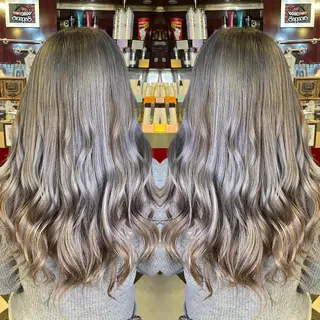 セミロング カラー 👑派手髪/カット 👑ANRYのヘアスタイル