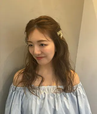 ロング 竹村 恵功代のヘアスタイル