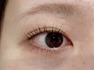 パーマ Lily NAOMIのマツエク・マツパデザイン