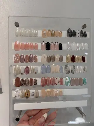 ネイル IVYjoure 大西のネイルデザイン