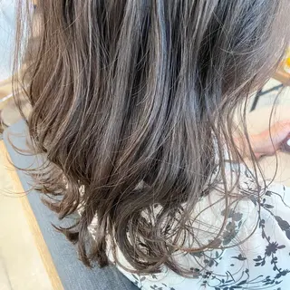 セミロング カラー 🌷レイヤーカット/ フルキシオリ🌷のヘアスタイル