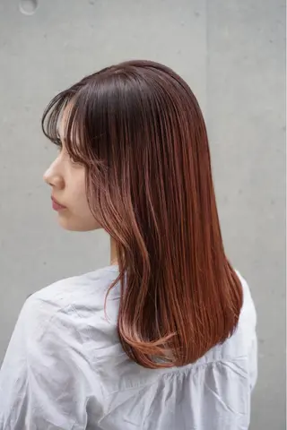 ロング YUZUKI/艶カラ ー/丸みショートのヘアスタイル