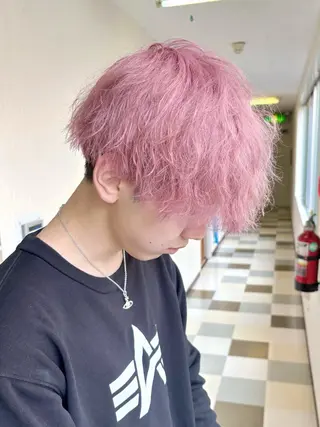 メンズ ブリーチ／ 髪質改善／ＲＹＯのヘアスタイル