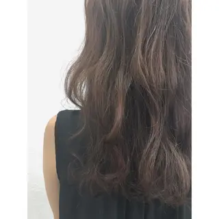カラー fio マナミのヘアスタイル