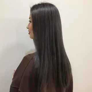 ロング A. Seoのヘアスタイル