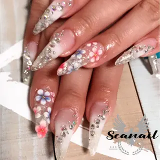 ネイル 小尾 栞のネイルデザイン