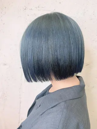 ショート カラー 310【サンイチマル】所属・透明感ハイトーン🦄 キラ🌈のヘアスタイル