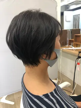 ショート ヤナギウチ エリカのヘアスタイル