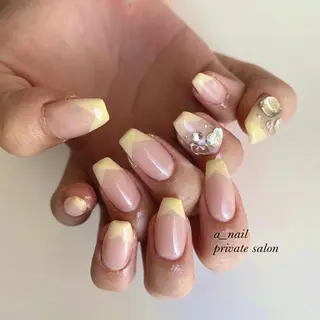 ネイル 菅 恵奈のネイルデザイン