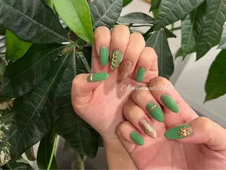 ネイル AviviyaNail所属・kubo ayaのネイルデザイン