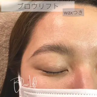 アイブロウ サン美容室所属・サン美容室 ♡の眉毛・アイブロウイメージ
