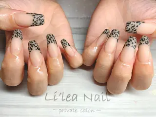 ネイル Li'leaNail AINAのネイルデザイン