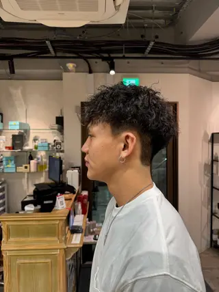 パーマ メンズ 林 龍誠のヘアスタイル