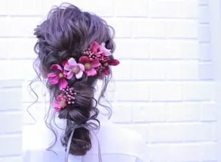 ヘアアレンジ FEERIE AVEDA ARIAKE所属・LUMIA/オーナー 西田わかばのヘアスタイル