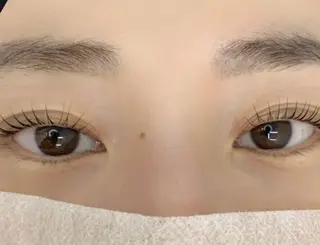 パーマ H eraのマツエク・マツパデザイン