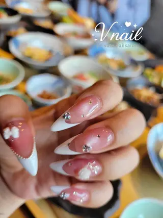 ネイル V. nailのネイルデザイン
