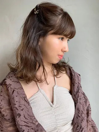 ミディアム カラー 柔らかブラウン/顔周 りレイヤー♡ユウシのヘアスタイル