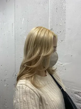 ミディアム カラー 🩷最強ハイトーン 🌷chan🎀のヘアスタイル