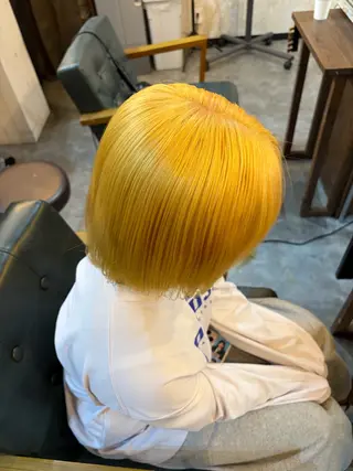 ショート ヴェチカヘア京橋所属・脱白髪染め カミタニのヘアスタイル