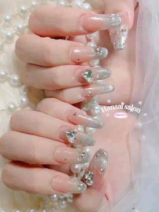 ミディアム 長谷川 妃菜のネイルデザイン