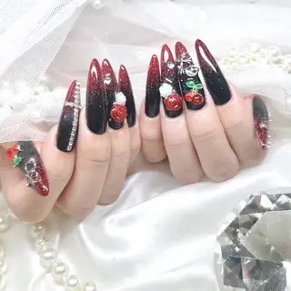 ロング Nailsalon Angeのネイルデザイン