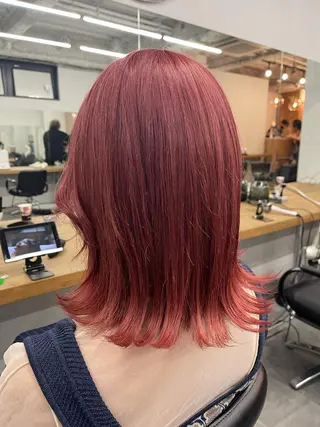 ミディアム 難波 茜のヘアスタイル