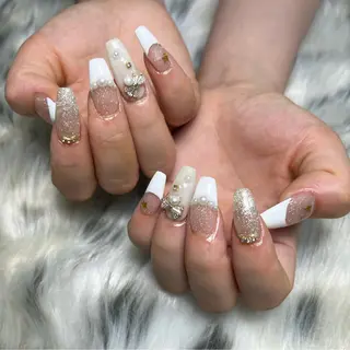 ネイル Laki nailのネイルデザイン