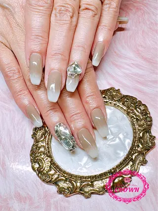 ネイル CROWN プライベートサロンのネイルデザイン