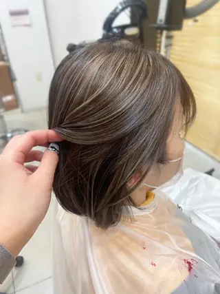 ショート カラー SOYON なんば店所属・水島 真彩のヘアスタイル