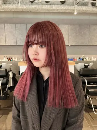 ロング カラー 桃果 momokaのヘアスタイル