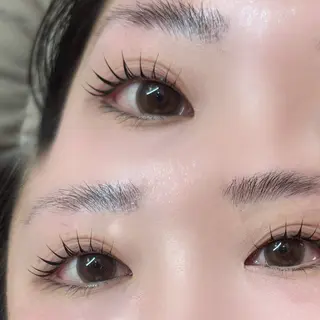 マツエク・マツパ COL flour所属・asuka 𖤐·̩͙のマツエク・マツパデザイン