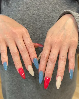 ネイル Nes.Nail所属・Miyagi Asamiのネイルデザイン