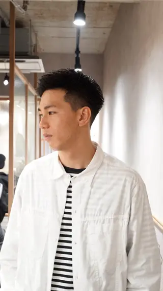 ショート 東 峻平のヘアスタイル