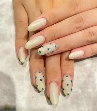 ネイル Liora所属・nail mnのネイルデザイン
