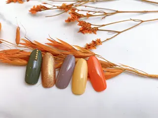 ネイル Nail Salon 7所属・高橋 ことののネイルデザイン