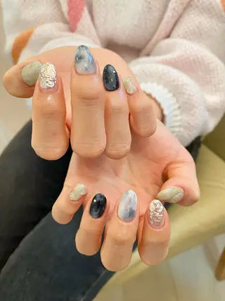 ミディアム nail salon eru.のネイルデザイン