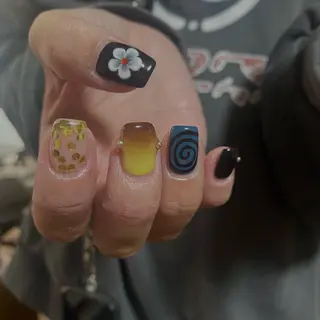 ネイル 爪塗屋 さんのネイルデザイン