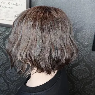 ミディアム カラー 保住 恭平のヘアスタイル